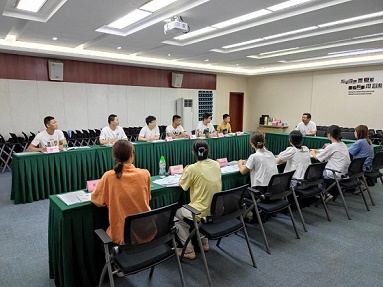 集團人力資源部、零管中心聯(lián)合舉辦新員工入職培訓